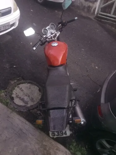 Moto Twister 2003