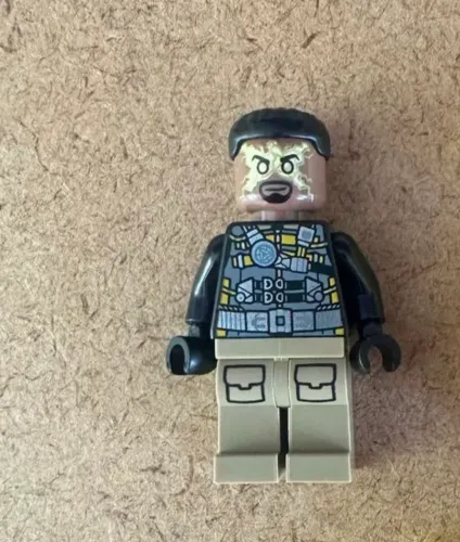 Lego Minifigure Electro Marvel