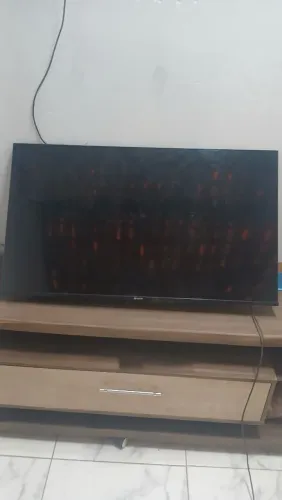 TV Aiwa Smart com Display Queimado - Para Conserto ou Retirada de Peças