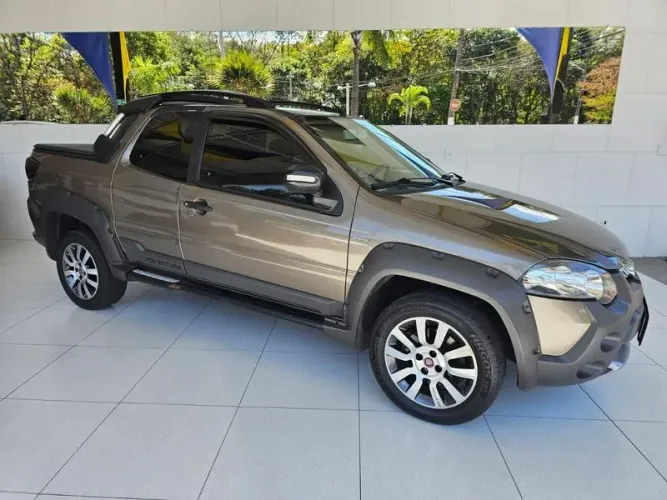 Fiat Strada Adventure Ext. 1.8 Dual. Flex CD 2014