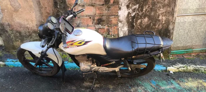 Cg 125 vendo ou troco por 160cc leia descrição
