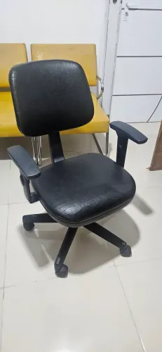 POLTRONA ESCRITÓRIO CADEIRA