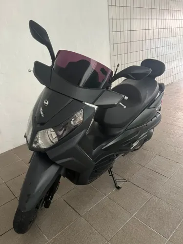 Vendo Dafra Citycom 300i Preta 2016/2017 em Santos
