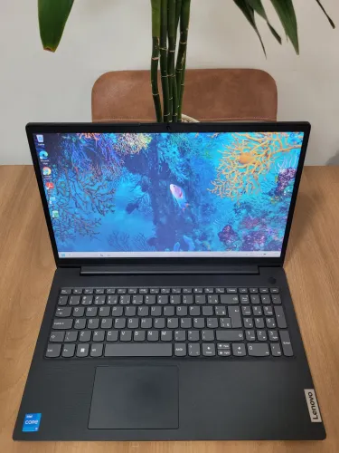 Notebook Lenovo i5 12ª com 16gb Semi-novo
