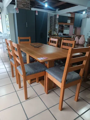 Mesa de Jantar com 6lugares 