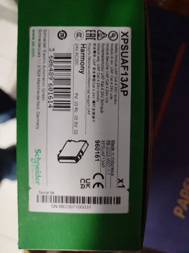 Rele de Segurança Schneider UAF CAT 4 24v XPSUAF13AP