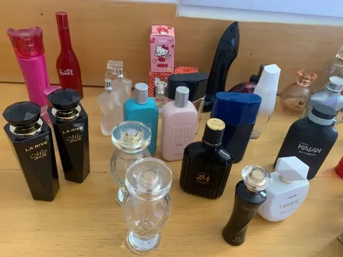 VIDROS DE PERFUME PARA COLECIONADOR/A