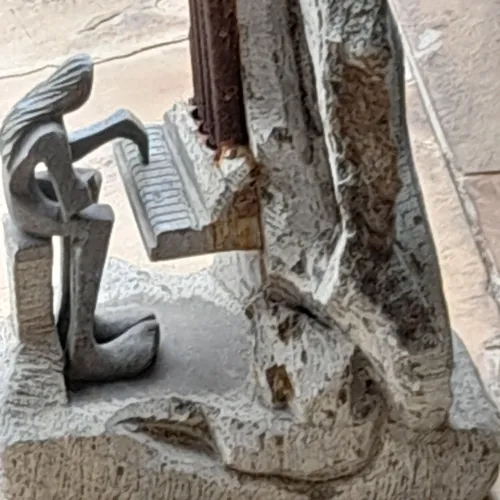 Escultura Pedra Sabão Artista  de Ouro Preto 