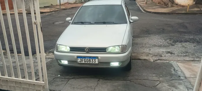Volkswagen Gol Geração II 1.0 16V 70cv MI Gasolina Mec. (1000) 2P 1999