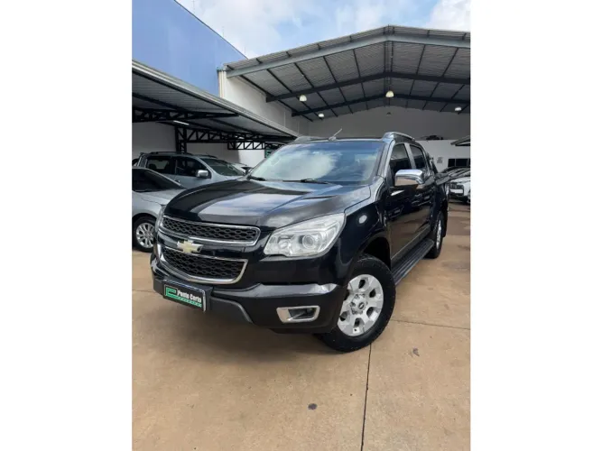 Chevrolet S10 Pick-up LTZ 2.5 Flex 4X2 CD 2015