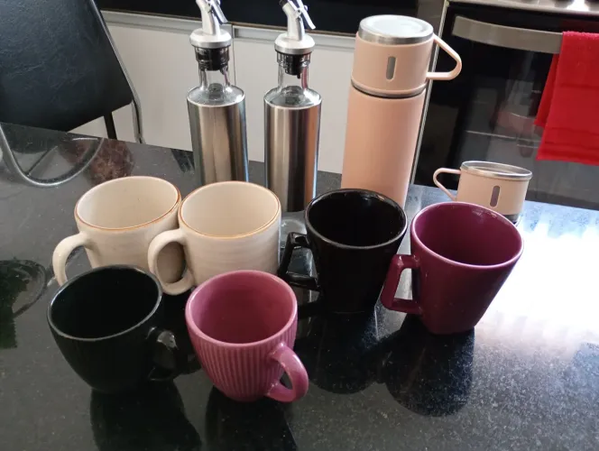Conjunto de utensílios diversos