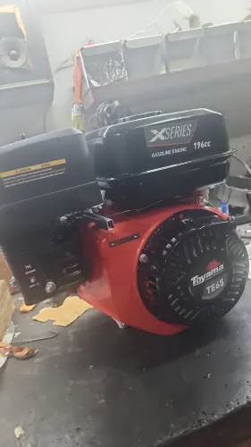 Motor estacionario toyama 4T 196cc