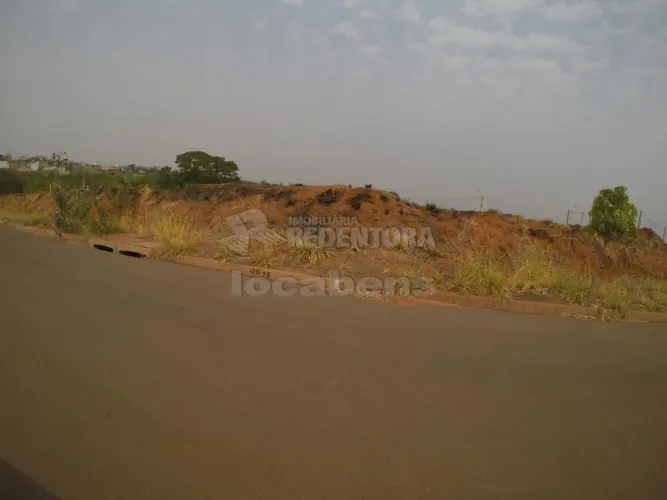 Terreno Padrão em Bady Bassitt