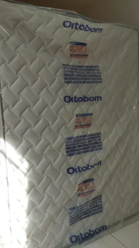Colchão ortobom D45 novo
