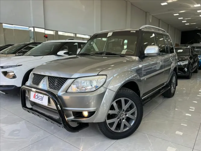 Mitsubishi Pajero TR4 2.0/ 2.0 Flex 16V 4X4 Aut. 2015