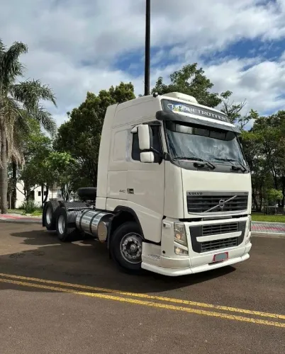 Volvo fh440 Branco 2011 cavalo mecânico 6x2