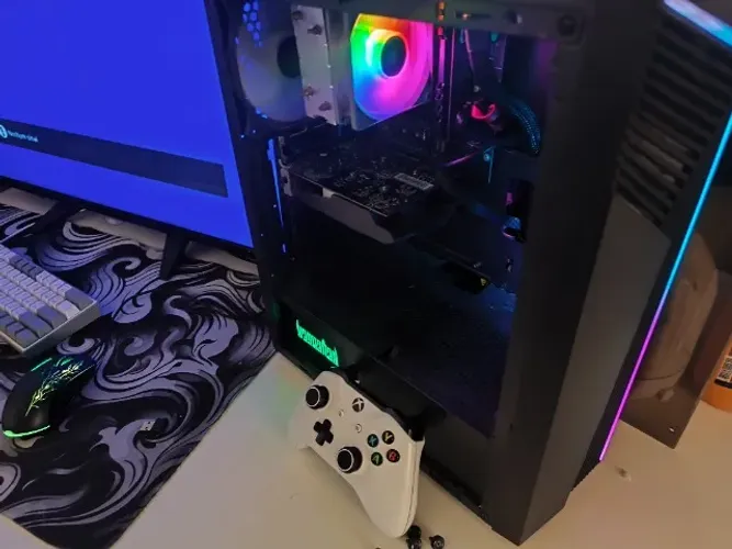 Pc gamer + controle Xbox ddr3 para sair logo