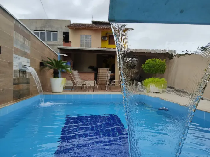 Casa para aluguel em Mar Azul, na orla de Aracruz 