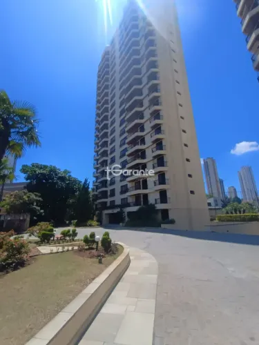 Apartamento de Alto Padrão no Tatuapé com 150m² para LOCAÇÃO - Porteira Fechada - Lazer de