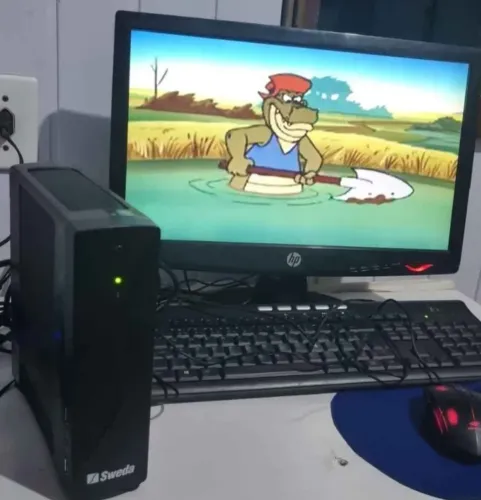 TROCO COMPUTADOR BÁSICO COMPLETO