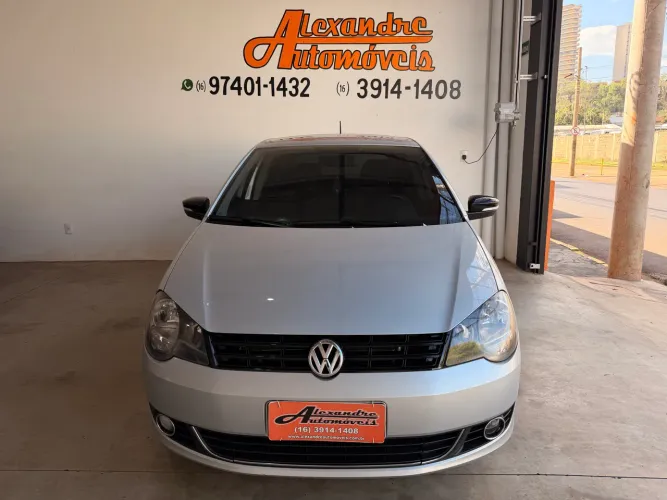 Volkswagen Polo 1.6 Mi/s.ouro 1.6 MI Tot.flex 8V 5P 2014