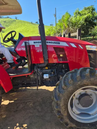 Trator massey ferguson 4x4