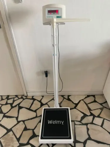 Balança Digital Welmy W200 200kg - Excelente Estado