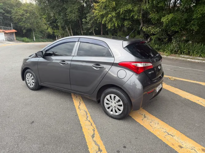 Hyundai HB20 C./c.plus/c.style 1.6 Flex 16V Mec. 2013