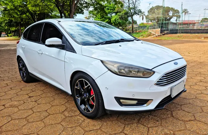 Ford Focus 2.0 16v/se/se Plus Flex 5P Aut. 2016
