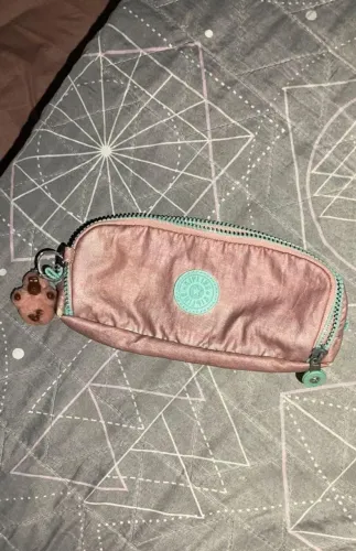 Estojo kipling