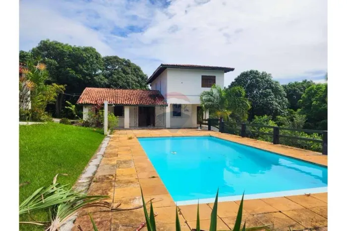 Sítio na Estrada da Cascalheira com 8.000m², Abrantes - Camaçari