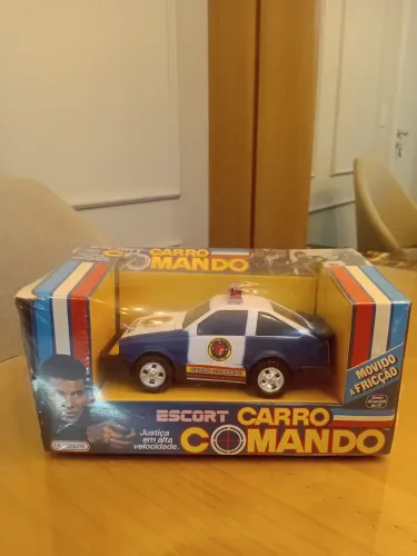 Escort Carro Comando anos 80 Lacrado