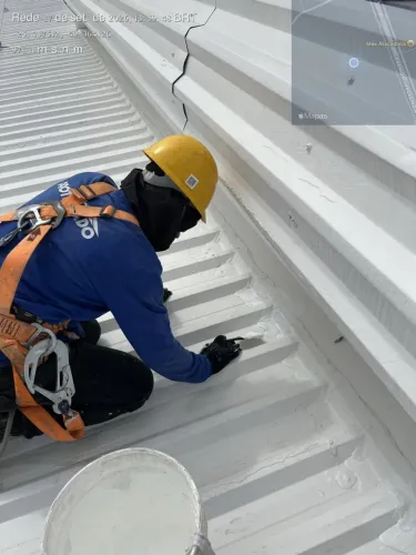 Servente de Obras (Foco em Telhados - Impermeabilização e Isolamento)