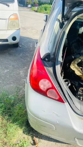 Peças Nissan Tiida 