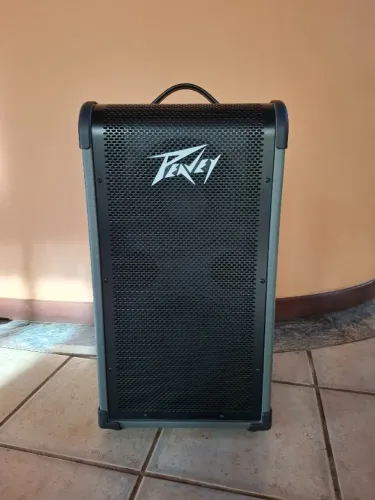 Amplificador de baixo Peavey 208 Max