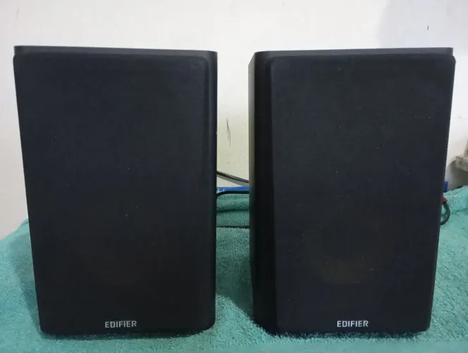 Monitor Áudio Edifier R1000T4 Usado 