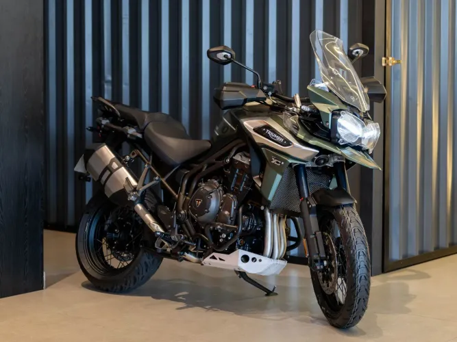 TRIUMPH TIGER 1200 XCX 2020