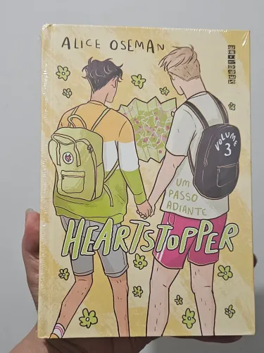 Heartstopper Vol. 3