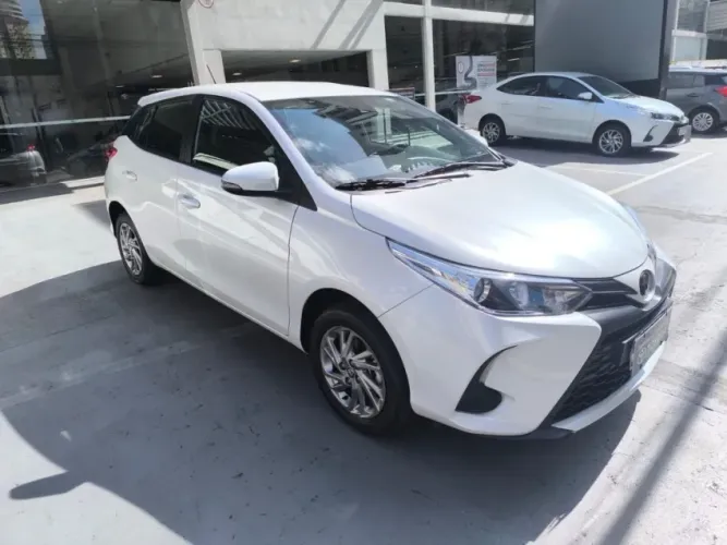 Toyota Yaris XS 1.5 Flex 16V 5P Aut. 2025