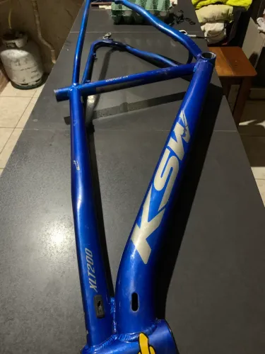 QUADRO KSW Tamanho 17 aro 29