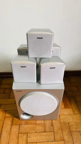 Conjunto de caixas de som e subwoofer Home Theater 5.1 da Sony