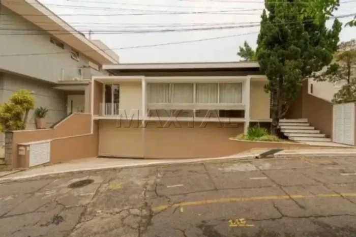 Casa de Condomínio em Santana com 4 Quartos e 6 banheiros para venda, 280 m², ótima locali