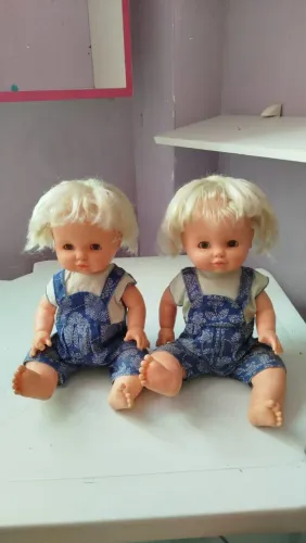 Boneca antiga 