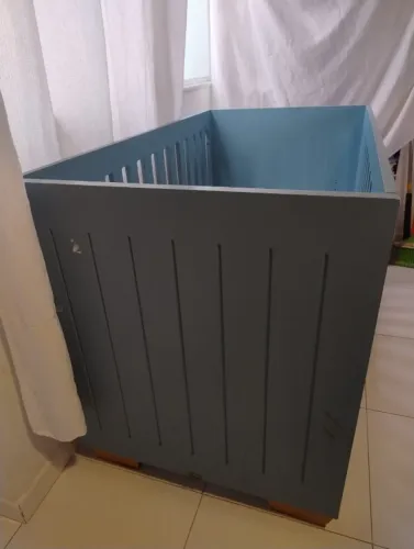 Berço infantil Timber com colchão