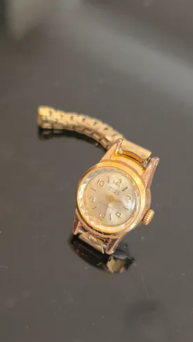 Relógio Feminino Suíço Royce original 1950 dourado com bracelete joia em plaquê ouro 18k