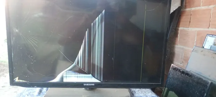 Tv Samsung un 32eh5000g . peças