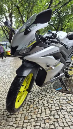 Yamaha R15 2024/2024