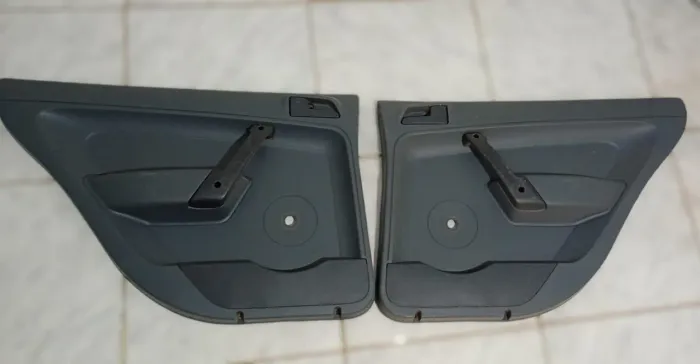 Vendo forro de porta traseira do gol G4