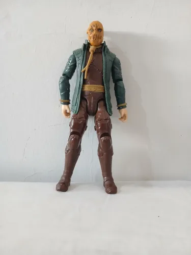 Espantalho (Scarecrow) da linha Batman Missions