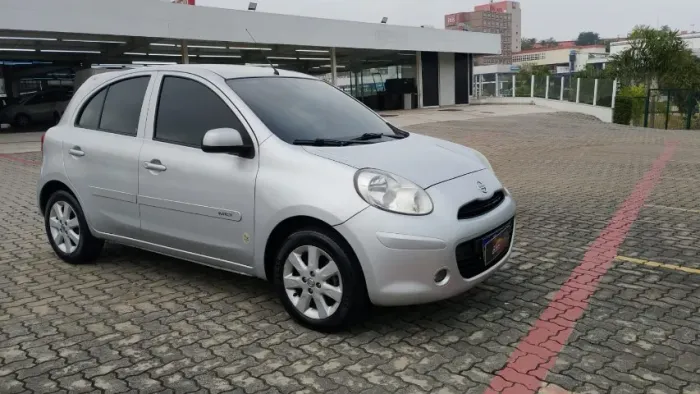 Nissan March Rio2016 1.0 Flex Fuel 5P 2013